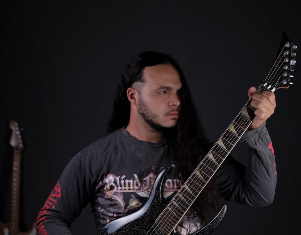 Por que as camisetas de banda ainda são um símbolo cultural forte? Por que as camisetas de banda ainda são um símbolo cultural forte?
