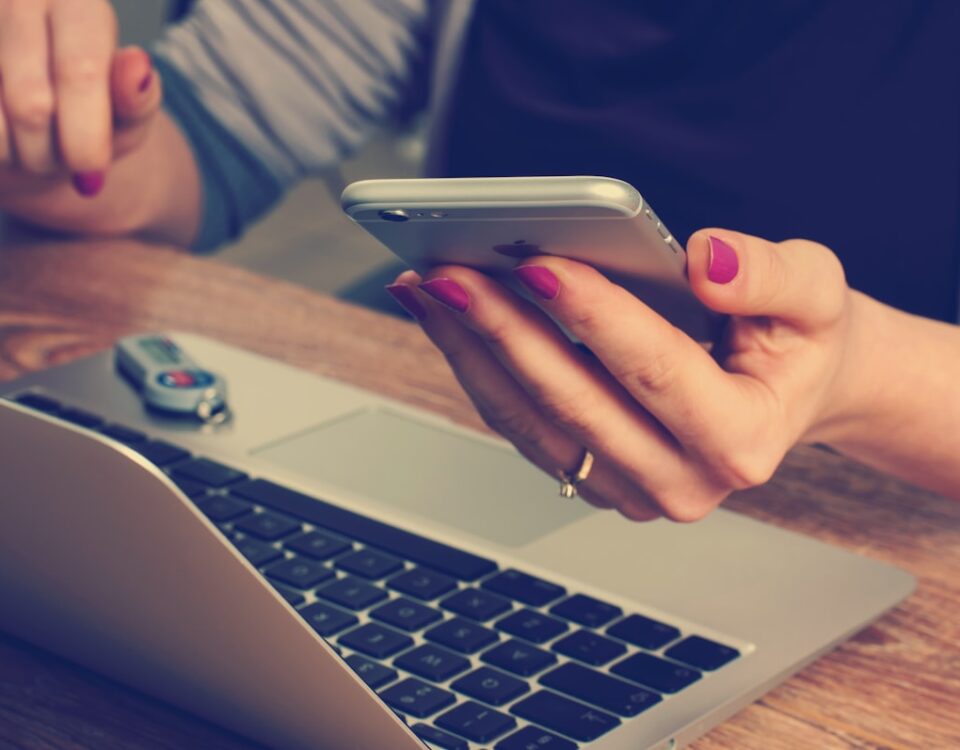 Contratos digitais são seguros? Descubra como eles funcionam Contratos digitais são seguros? Descubra como eles funcionam