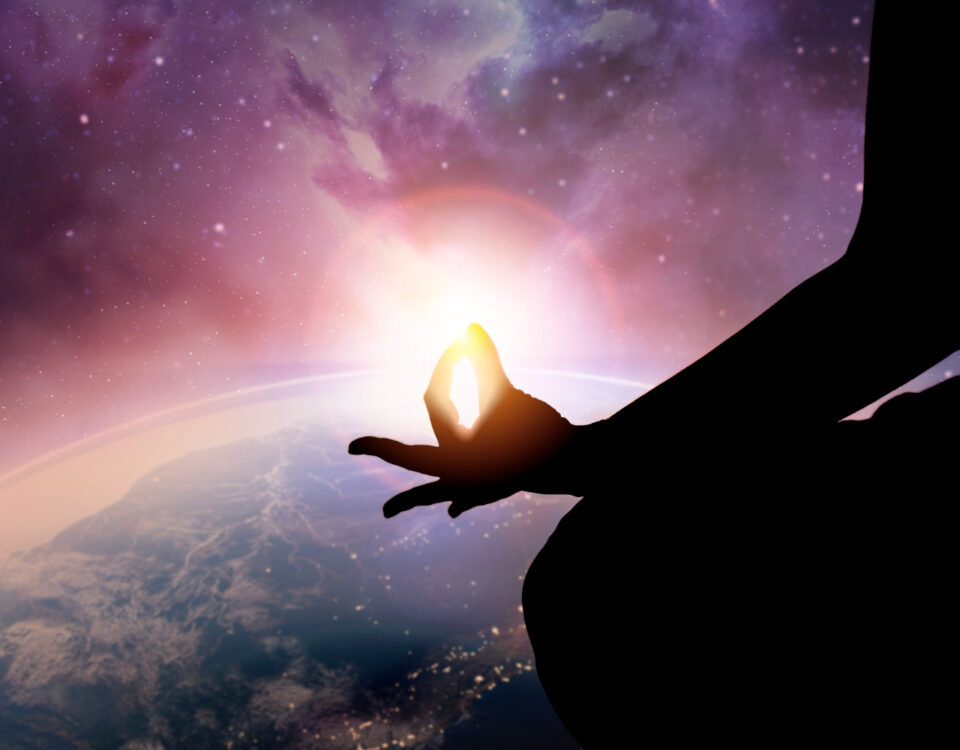 Fluido Vital e Cura Espiritual: Como Ele Age no Corpo e na Mente? Fluido Vital e Cura Espiritual: Como Ele Age no Corpo e na Mente?