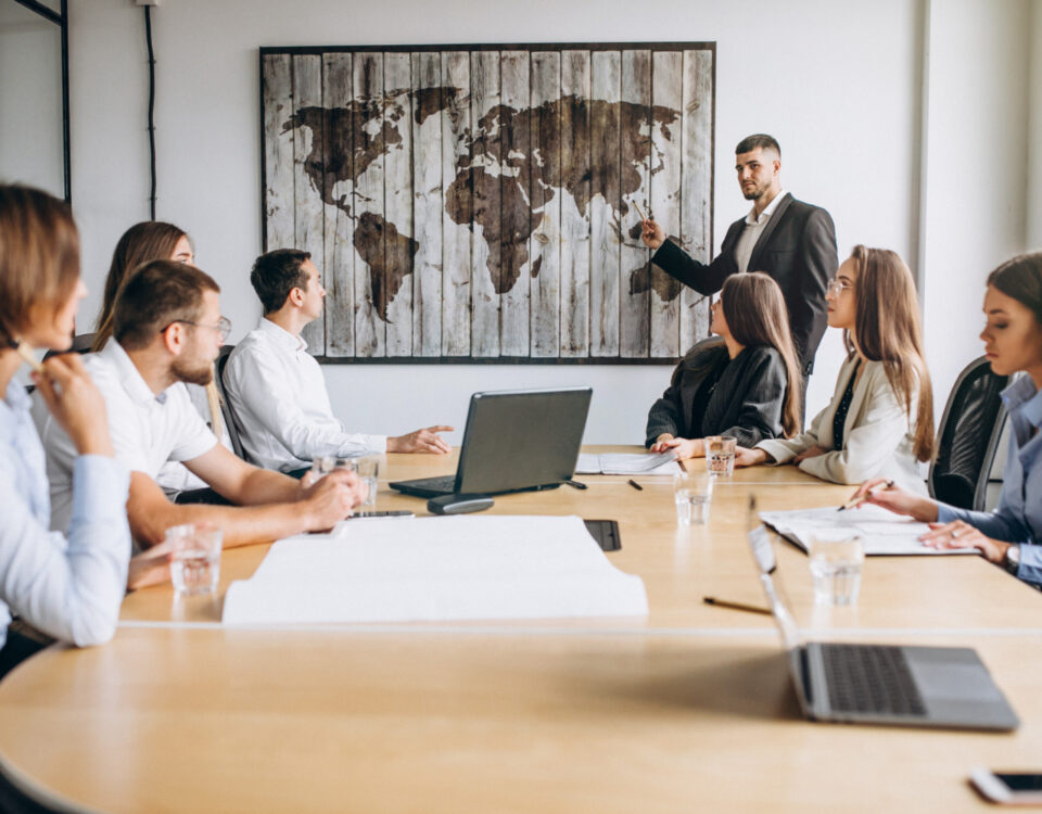 O que torna uma sala de reunião mais produtiva? O que torna uma sala de reunião mais produtiva?