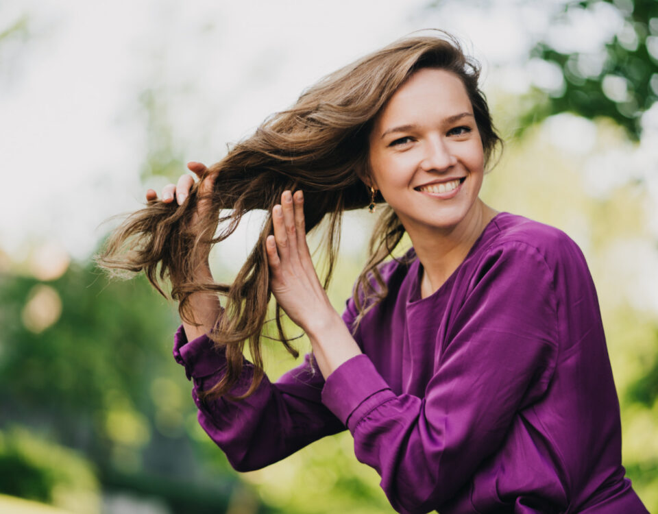 Qual o segredo para um cabelo saudável e forte? Qual o segredo para um cabelo saudável e forte?