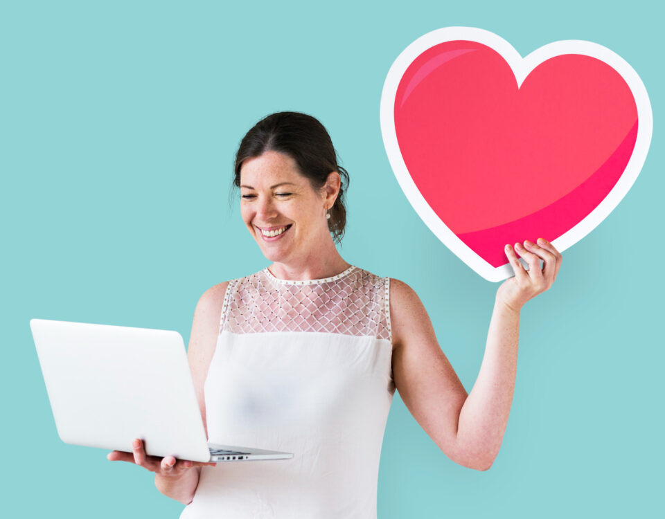 Por que buscamos conexão emocional em experiências digitais? Por que buscamos conexão emocional em experiências digitais?