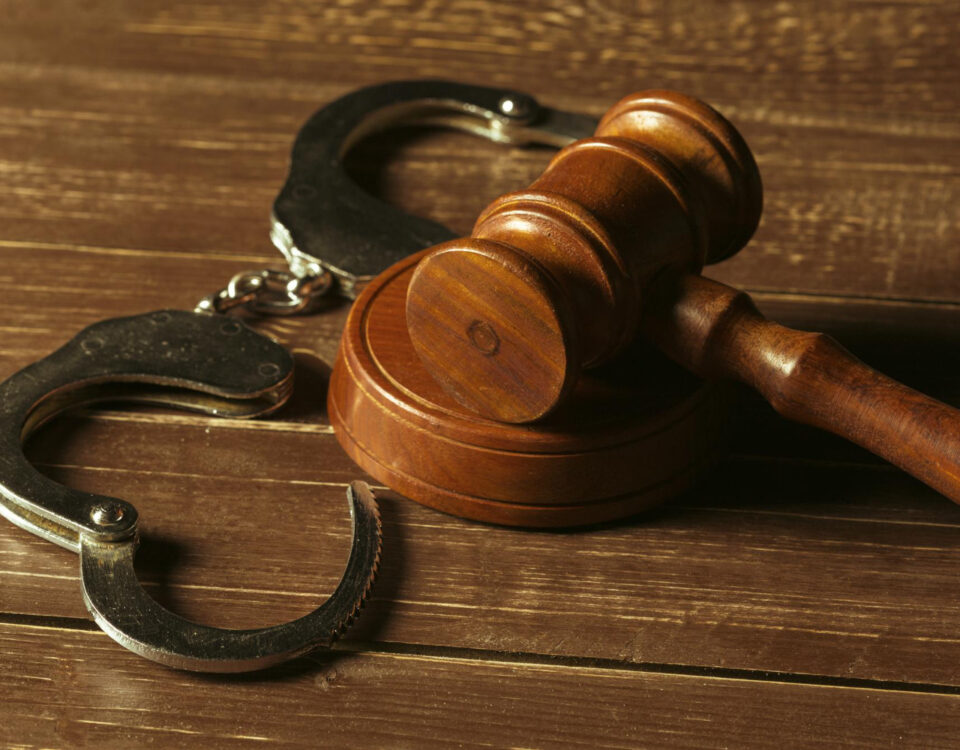 Por que o advogado criminalista é tão essencial no tribunal? Por que o advogado criminalista é tão essencial no tribunal?