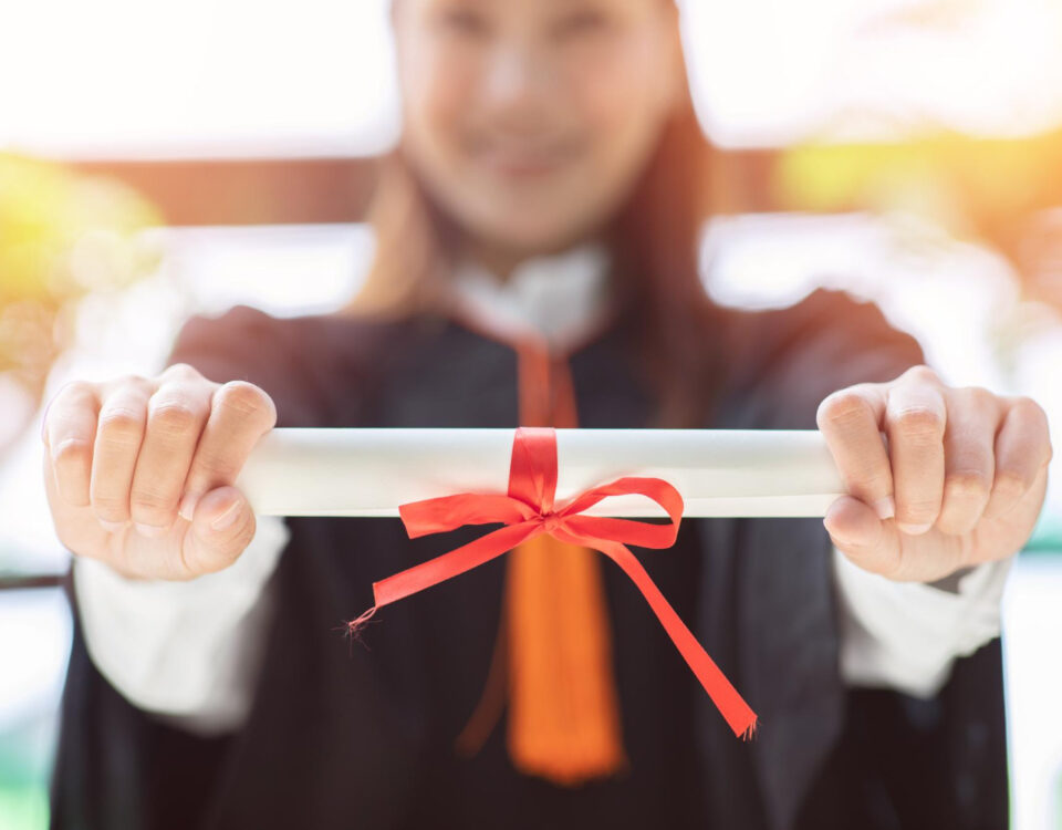 Diploma ainda vale como antes no mercado atual? Diploma ainda vale como antes no mercado atual?