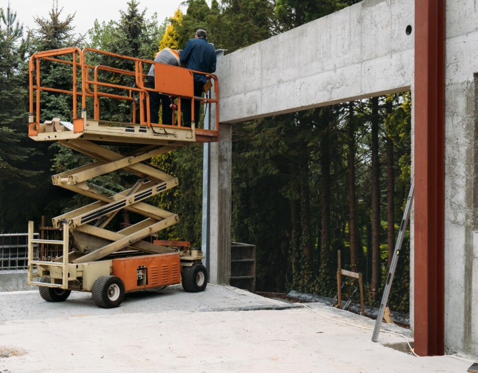 Quanto custa alugar plataforma elevatória em 2025? Quanto custa alugar plataforma elevatória em 2025?