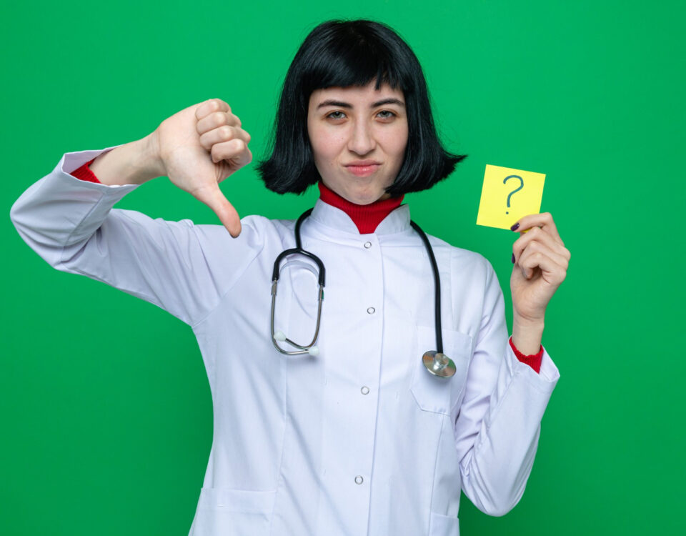 Como escolher um médico sem cair em avaliações rasas